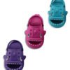 Sandalia tipo Crocs Infantil de tiburon